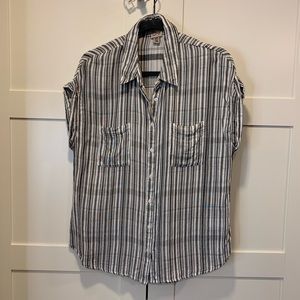 Cap sleeve slouchy blouse M